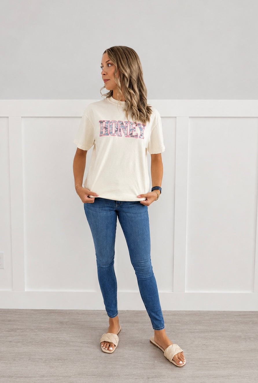 Camo Pink Honey Graphic Tee -ivory
