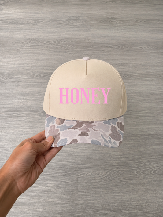 Camo/Pink Honey Hat - tan/camo